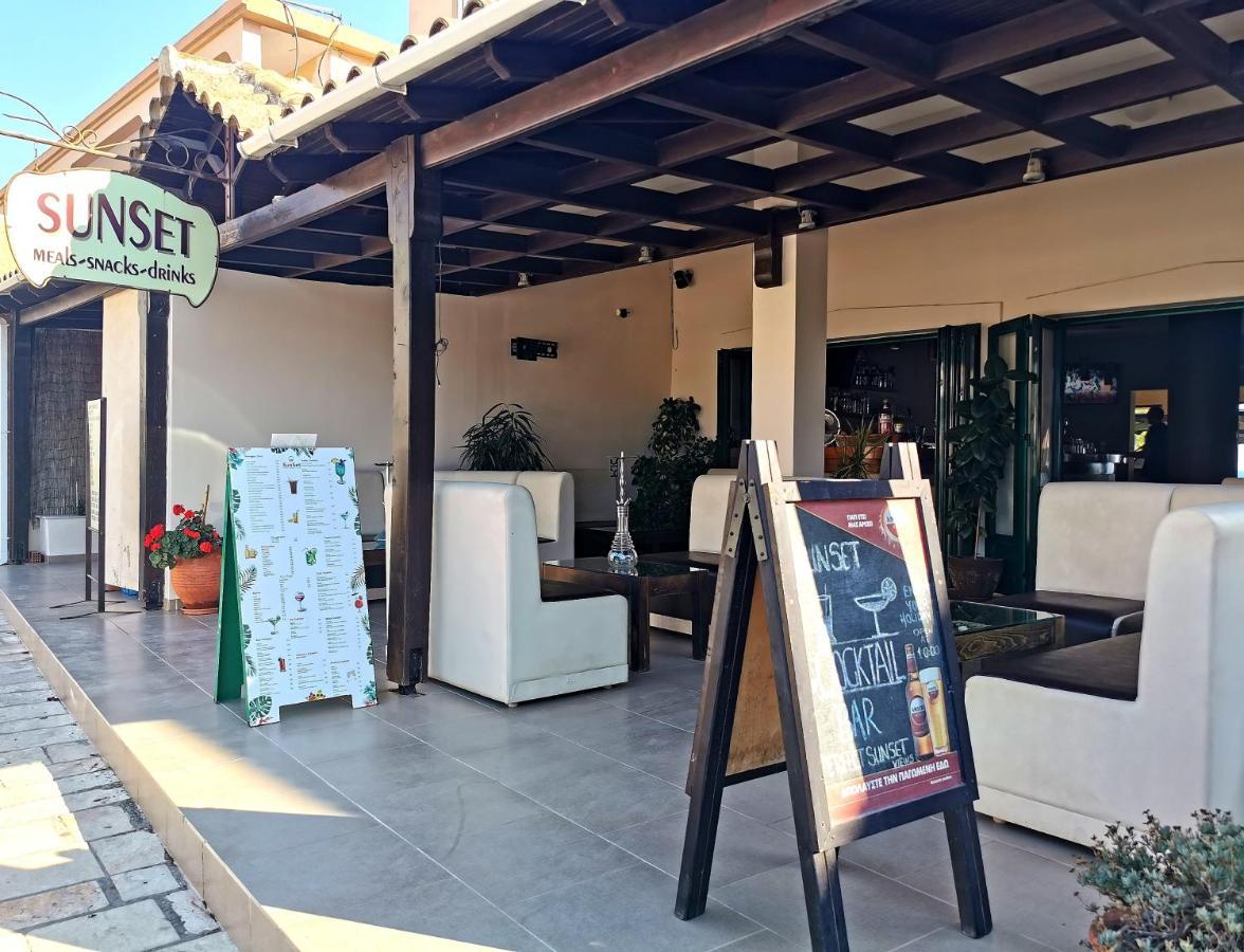 Maria'S Studios Agios Georgios  Exterior foto